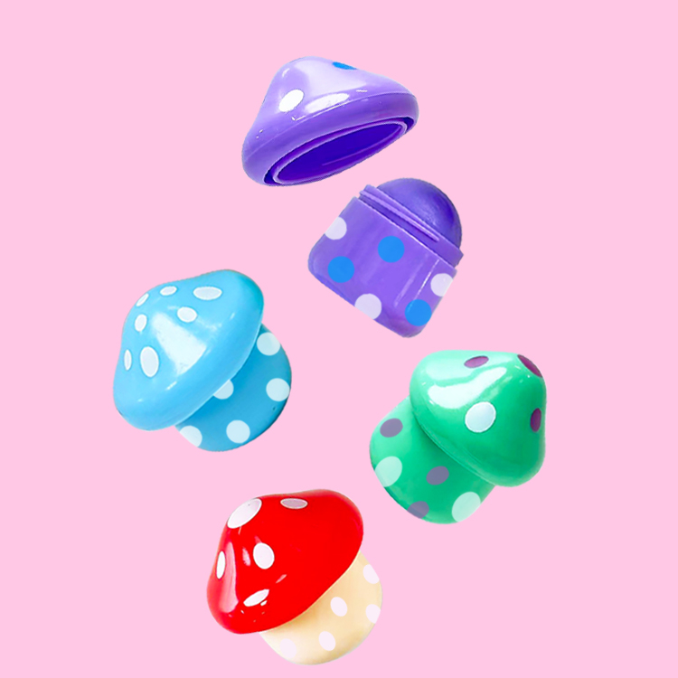 Bálsamo labial grande de hongos