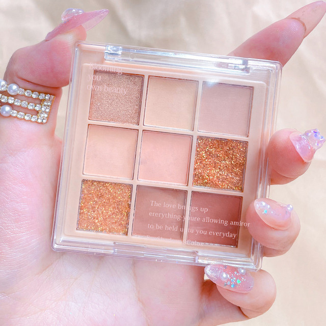 Paleta de sombras de ojos con puré de patata shadow7184