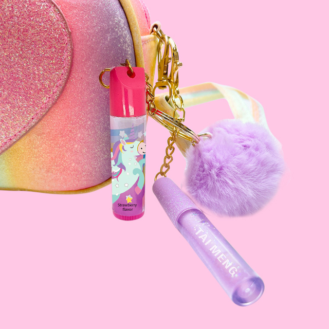 Llavero con bola de piel, juego de 2 piezas, bálsamo labial con brillo labial, serie c2131