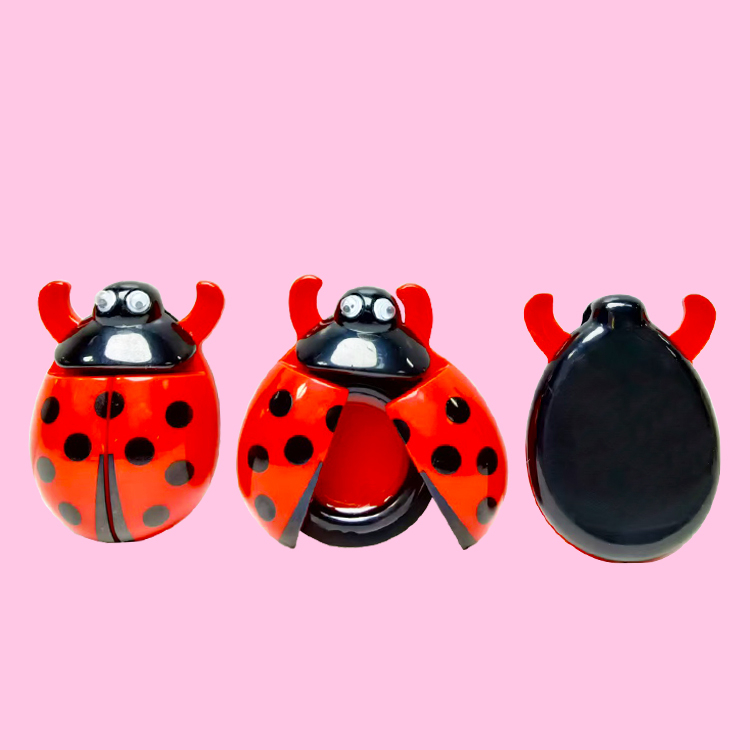 Brillo de labios Escarabajo modelo: c5434