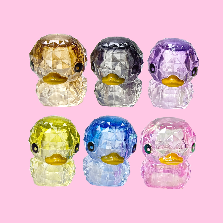 Diamond Mini Duck Animal Forma Hidrurancia Modle de bálsamo labial colorido C5605