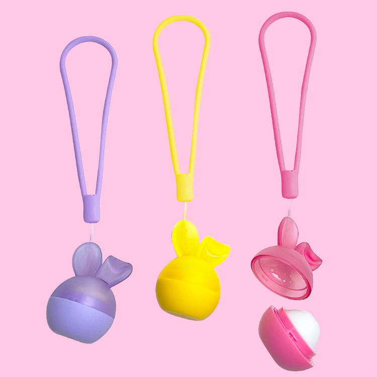 Llavero bálsamo labial conejo C5452